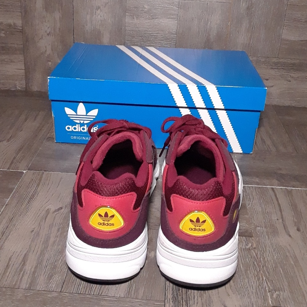 Adidas sneakers - Picture 7 of 8